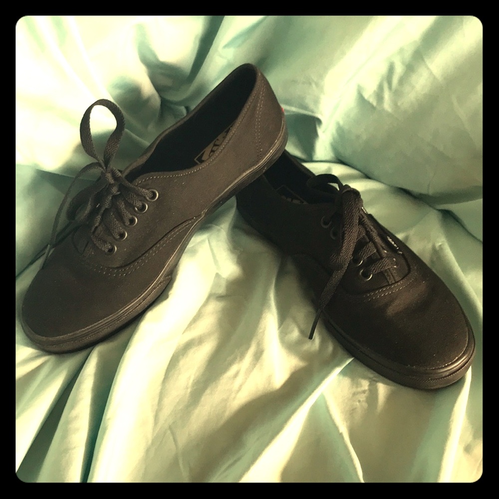 Authentic Lo Pro Black